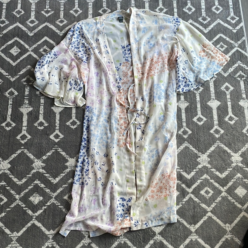 Wild Fable Kimono White with Multi Color Flowers